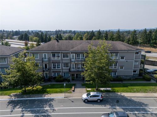 207-4052 Douglas St, Saanich, BC, V8X0A5 | Card Image