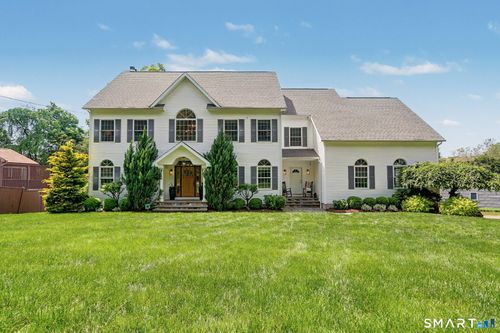 282 Glen Ridge Rd, Fairfield, CT, 06825-2504 | Card Image