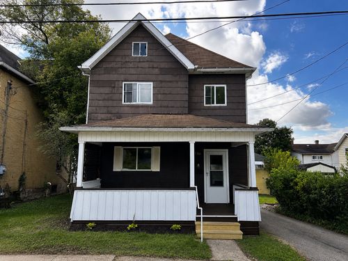 710 Irving St, Vandergrift, PA, 15690-1508 | Card Image