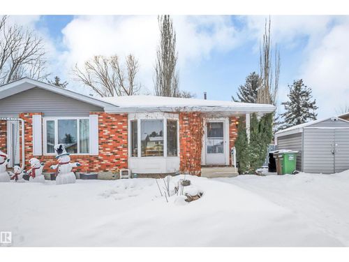 34 Walden Cres, St Albert, AB, T8N3V2 | Card Image