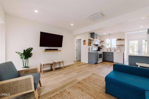 185 Kellogg St, Ventura, CA, 93001 | Card Image
