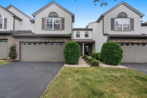 2887 Caldwell Ln, Geneva, IL, 60134-4484 | Card Image