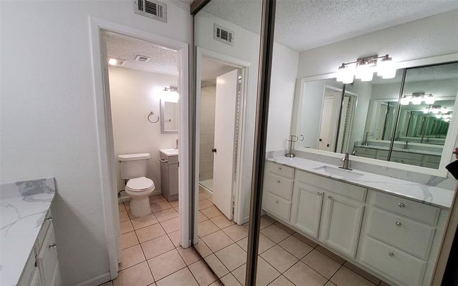 APT-228 - 2611 Grants Lake Blvd, Townhouse with 2 bedrooms, 1 bathrooms and 1 parking in Sugar Land TX | Image 37
