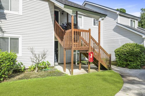 18 Rudwick Cir, Goose Creek, SC, 29445-5438 | Card Image