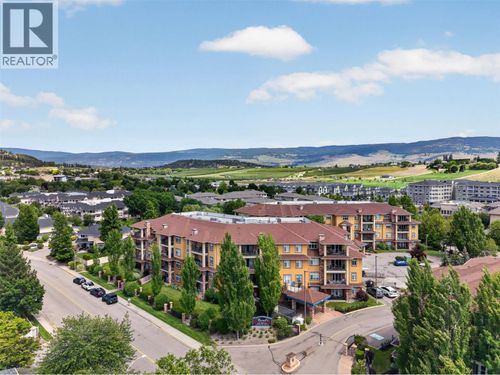 206-305 Whitman Rd, Kelowna, BC, V1V2P3 | Card Image