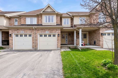 61-1119 Ormond Dr, Oshawa, ON, L1K0K5 | Card Image