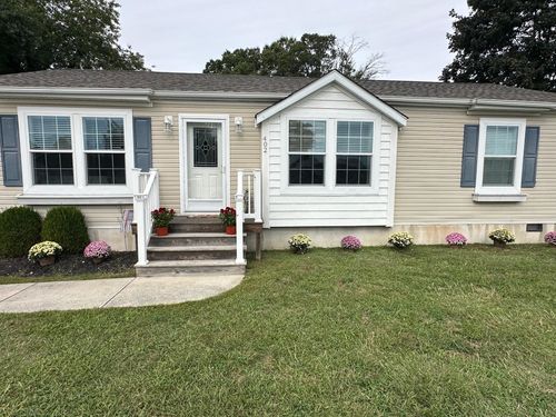 402 2nd Ave, Villas, NJ, 08251-1252 | Card Image