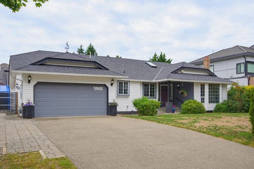 5965 133 Street, Surrey, BC, V3X2N6 | Card Image