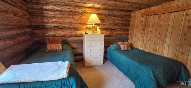 2742 Dixie Rd, Home with 9 bedrooms, 4 bathrooms and null parking in Dixie ID | Image 25