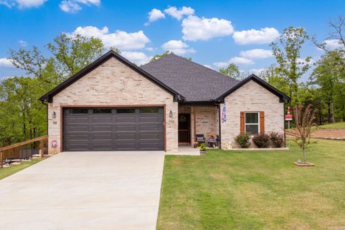 208 Blackjack Rd, Greenbrier, AR, 72058-9707 | Card Image