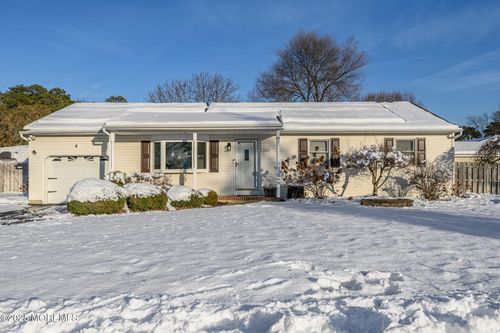 1212 Pemberton St, Toms River, NJ, 08757-1919 | Card Image