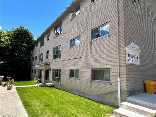 14-108 Creighton Rd, Dundas, ON, L9H3C1 | Card Image