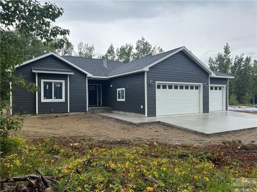 2431 Woodlands Dr, Red Lodge, MT, 59068 | Card Image