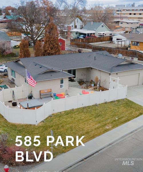 585 S Park Blvd, Ontario, OR, 97914-3346 | Card Image