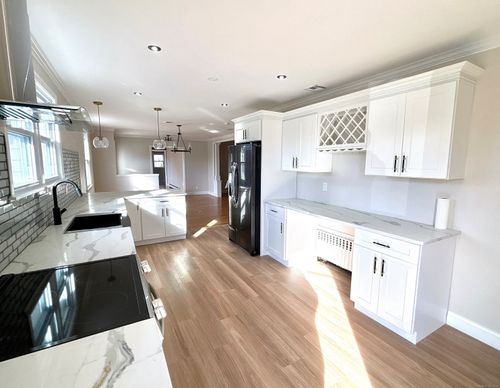 310 Broadway, Hamden, CT, 06518-2618 | Card Image