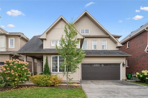 55 Wakefield St, Breslau, ON, N0B1M0 | Card Image