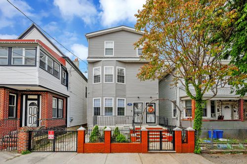334 Bradford St, Brooklyn, NY, 11207-4208 | Card Image