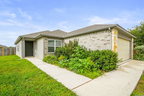 7610 Twin Pine Ct, Converse, TX, 78109-3782 | Card Image