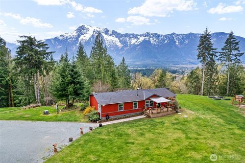 41511 318th St Ne, Arlington, WA, 98223-5241 | Card Image