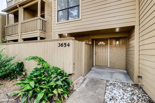 3654 Ocee St, Houston, TX, 77063-5450 | Card Image