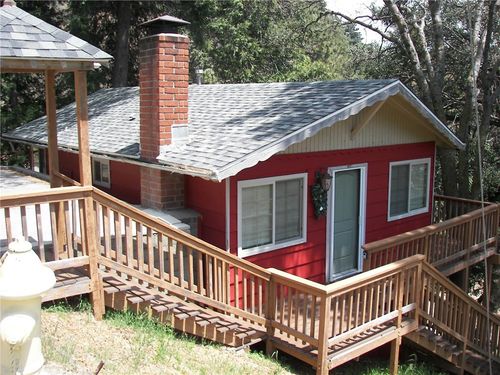 21524 Crest Forest Dr, Cedarpines Park, CA, 92322-0112 | Card Image