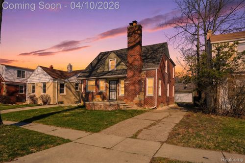 16600 Avon Ave, Detroit, MI, 48219-4171 | Card Image