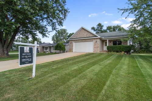 125 W Princess Dr, Brooklyn, MI, 49230-9759 | Card Image