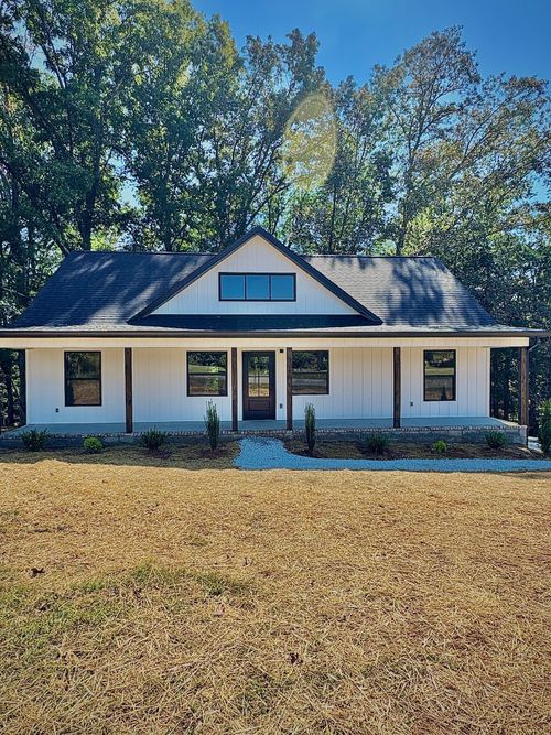 6390 Francis Ferry Rd, Mcminnville, TN, 37110-4162 | Card Image