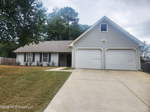 635 Live Oak Dr, Madison, MS, 39110-9364 | Card Image