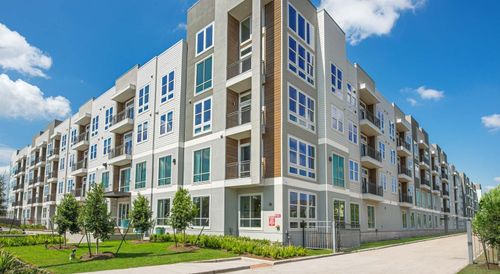 apt-124-9330 Main St, Houston, TX, 77025-4559 | Card Image