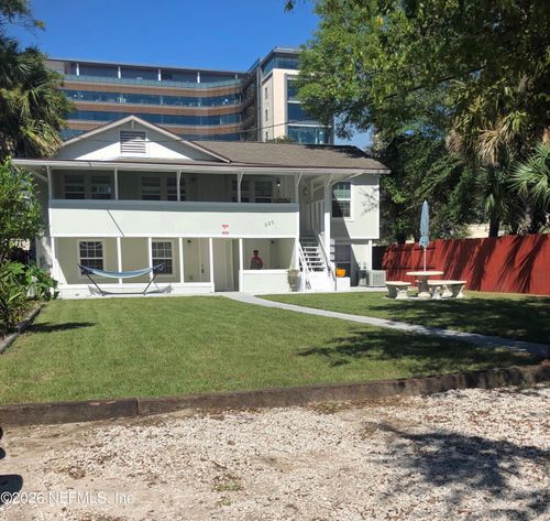 3-925 Phillips St, Jacksonville, FL, 32207-8438 | Card Image