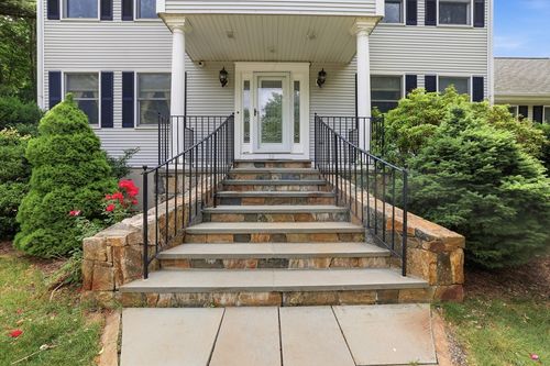 50 Weyfair Path, Weymouth, MA, 02190-2638 | Card Image