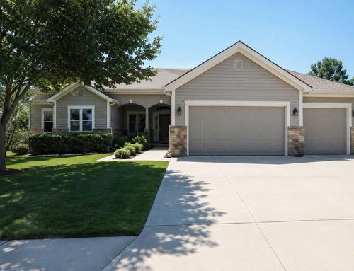 1101 Nw Pecan Dr, Grain Valley, MO, 64029-3703 | Card Image