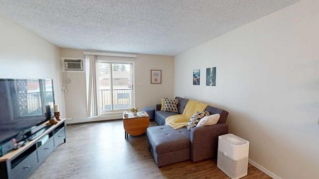 102 - 405 Columbia Blvd W, Condo with 3 bedrooms, 1 bathrooms and 1 parking in Lethbridge AB | Image 5