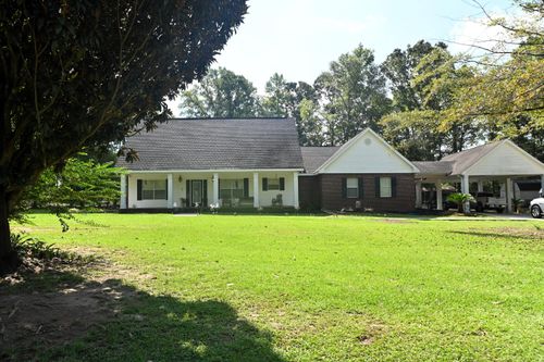 208 Beaver Lake Rd, Purvis, MS, 39475-3010 | Card Image