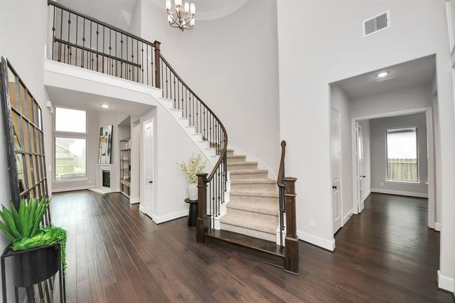 12813 N Palomino Lake Cir, House other with 4 bedrooms, 4 bathrooms and 3 parking in Cypress TX | Image 7