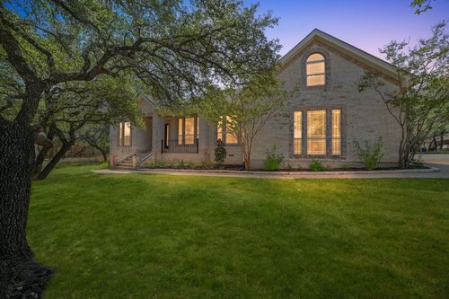 208 Landons Way, Georgetown, TX, 78633-4362 | Card Image