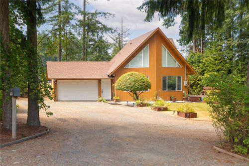 7115 Peterson Rd, Lantzville, BC, V0R2H0 | Card Image