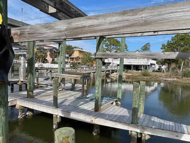 515 W Sawyer St, House other with 3 bedrooms, 3 bathrooms and 6 parking in St. George Island FL | Image 40