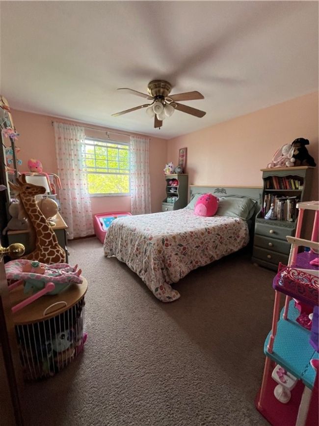 BEDROOM | Image 10