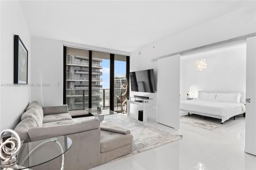 4608-1010 Brickell Ave, Miami, FL, 33131-3795 | Card Image