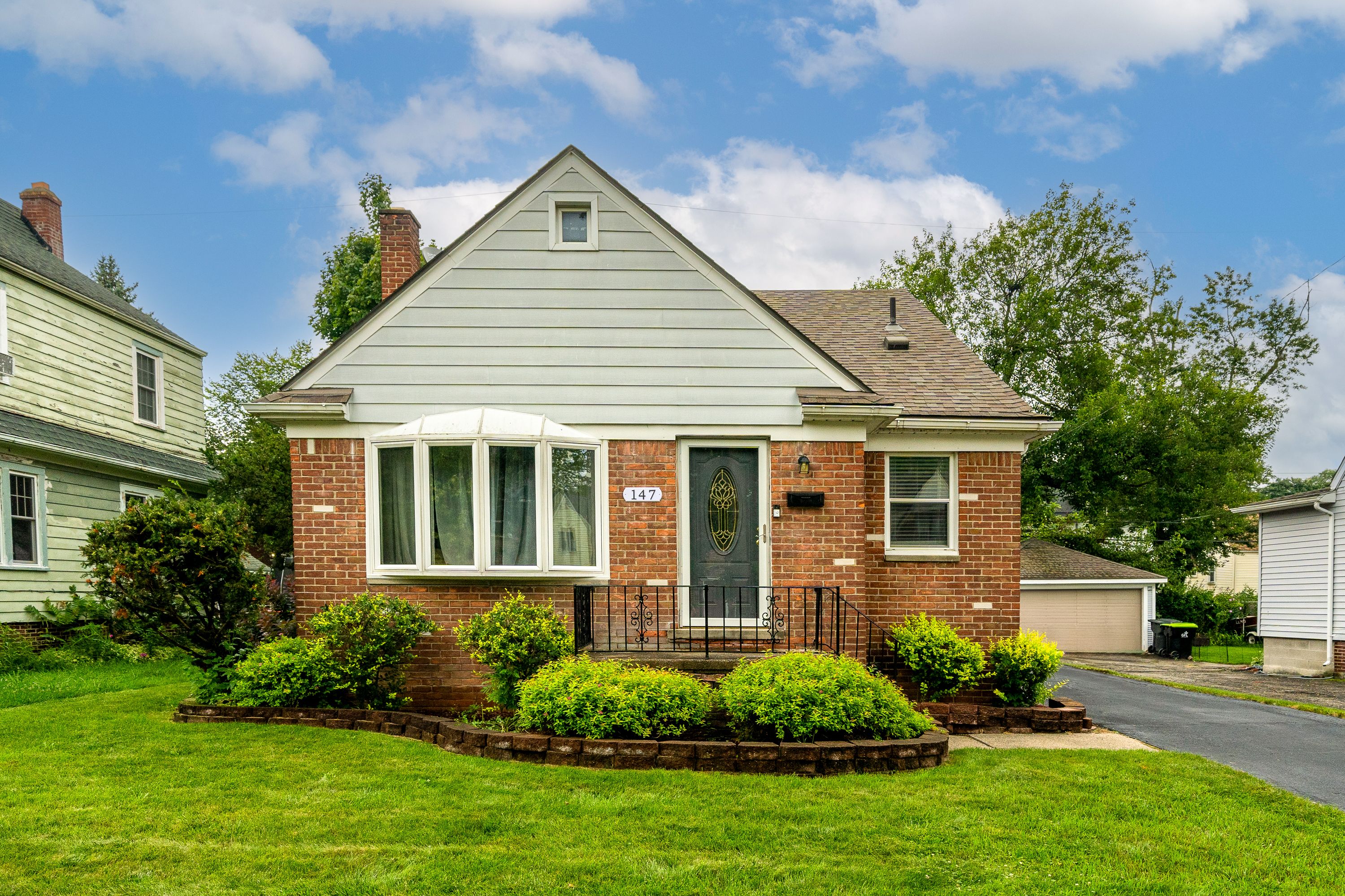 Chippewa Rd, Pontiac, MI 48341
