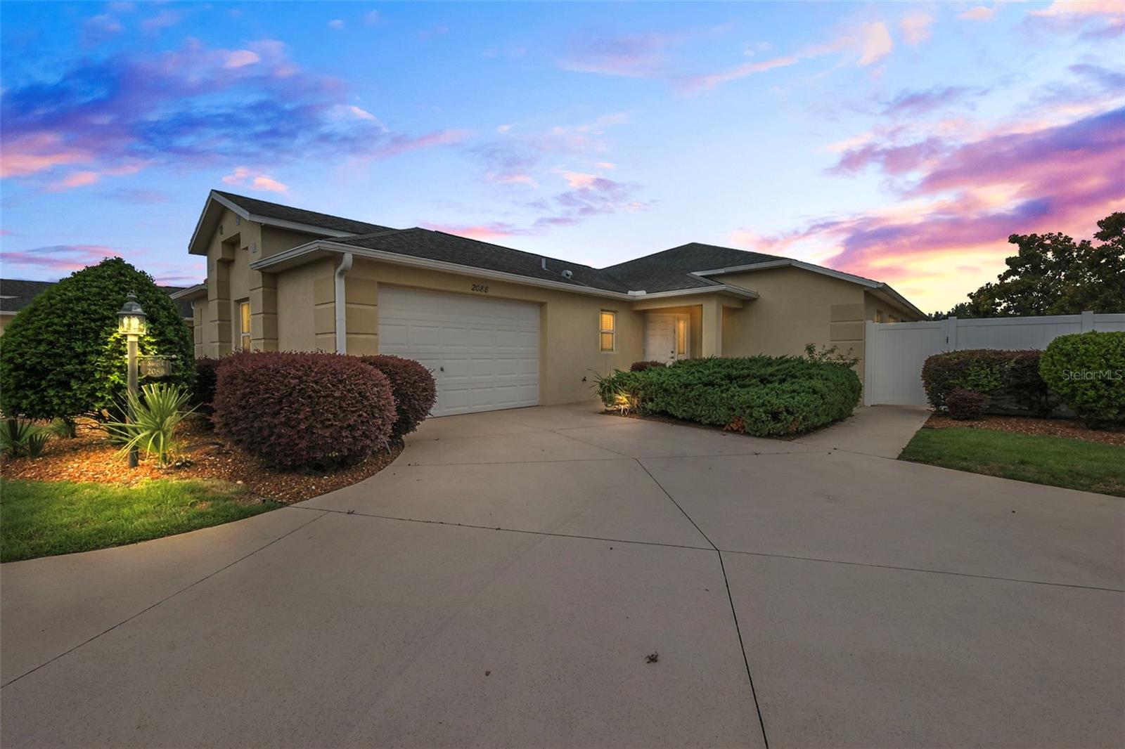 Countrywind Ct, The Villages, FL 32162