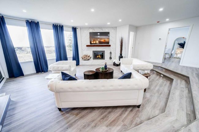 10 Sunset Cres, House other with 4 bedrooms, 3 bathrooms and 6 parking in Lethbridge County AB | Image 24