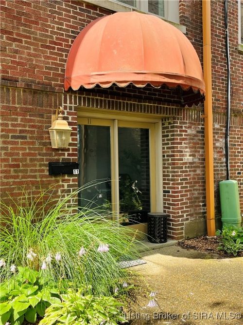 apt-11-2900 Middle Rd, Jeffersonville, IN, 47130-5172 | Card Image