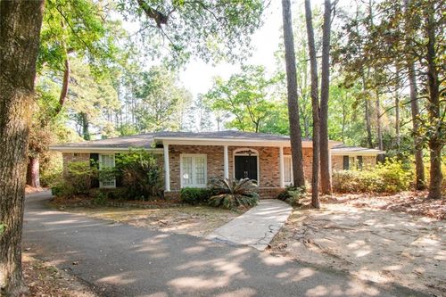 833 Satsuma Court, Mobile, AL, 36609 | Card Image