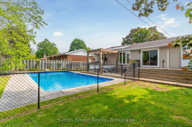 232 4th Ave, House other with 4 bedrooms, 3 bathrooms and 4 parking in Hanover ON | Image 42