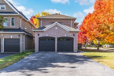 104 Fadine Rd, House other with 4 bedrooms, 4 bathrooms and 6 parking in Newmarket ON | Image 2