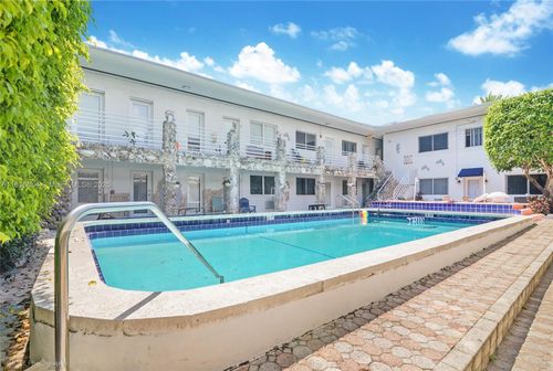 apt-12-320 85th St, Miami Beach, FL, 33141-4890 | Card Image
