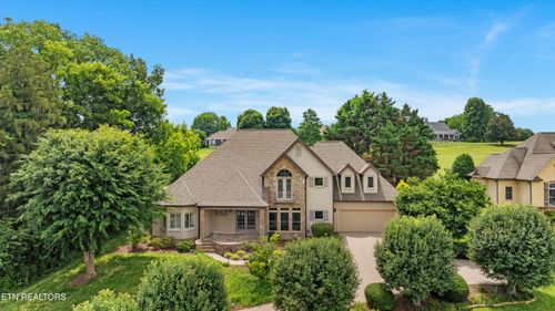 310 Pineberry Dr, Vonore, TN, 37885-5321 | Card Image